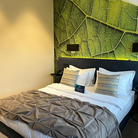 Noble Boutique Hotel Lutsk Luaran gambar