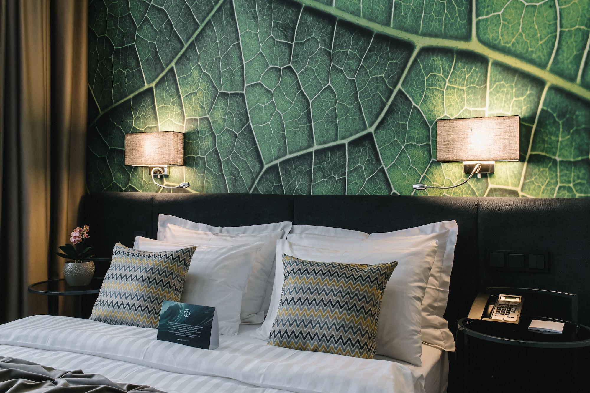 Noble Boutique Hotel Lutsk Luaran gambar