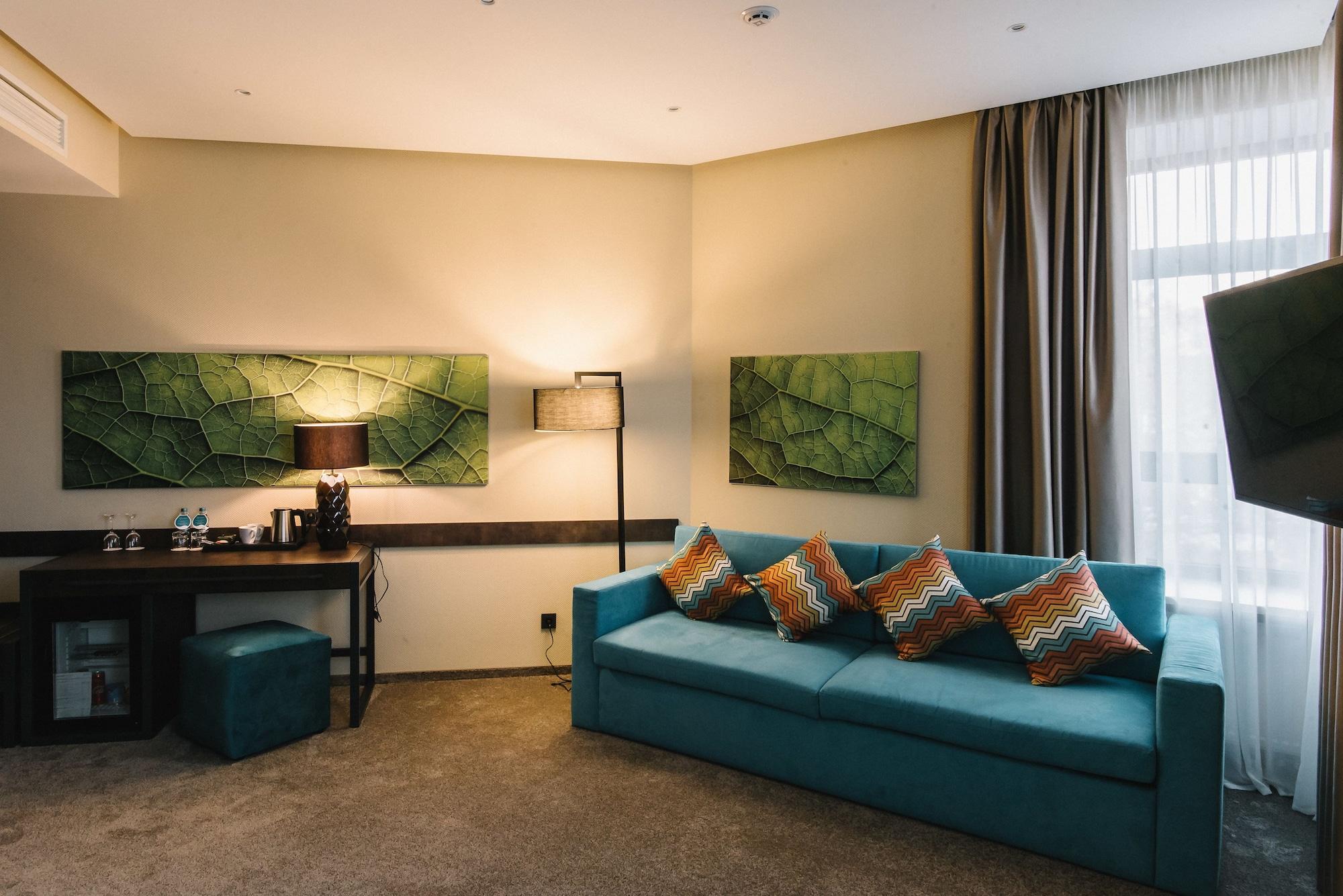 Noble Boutique Hotel Lutsk Luaran gambar