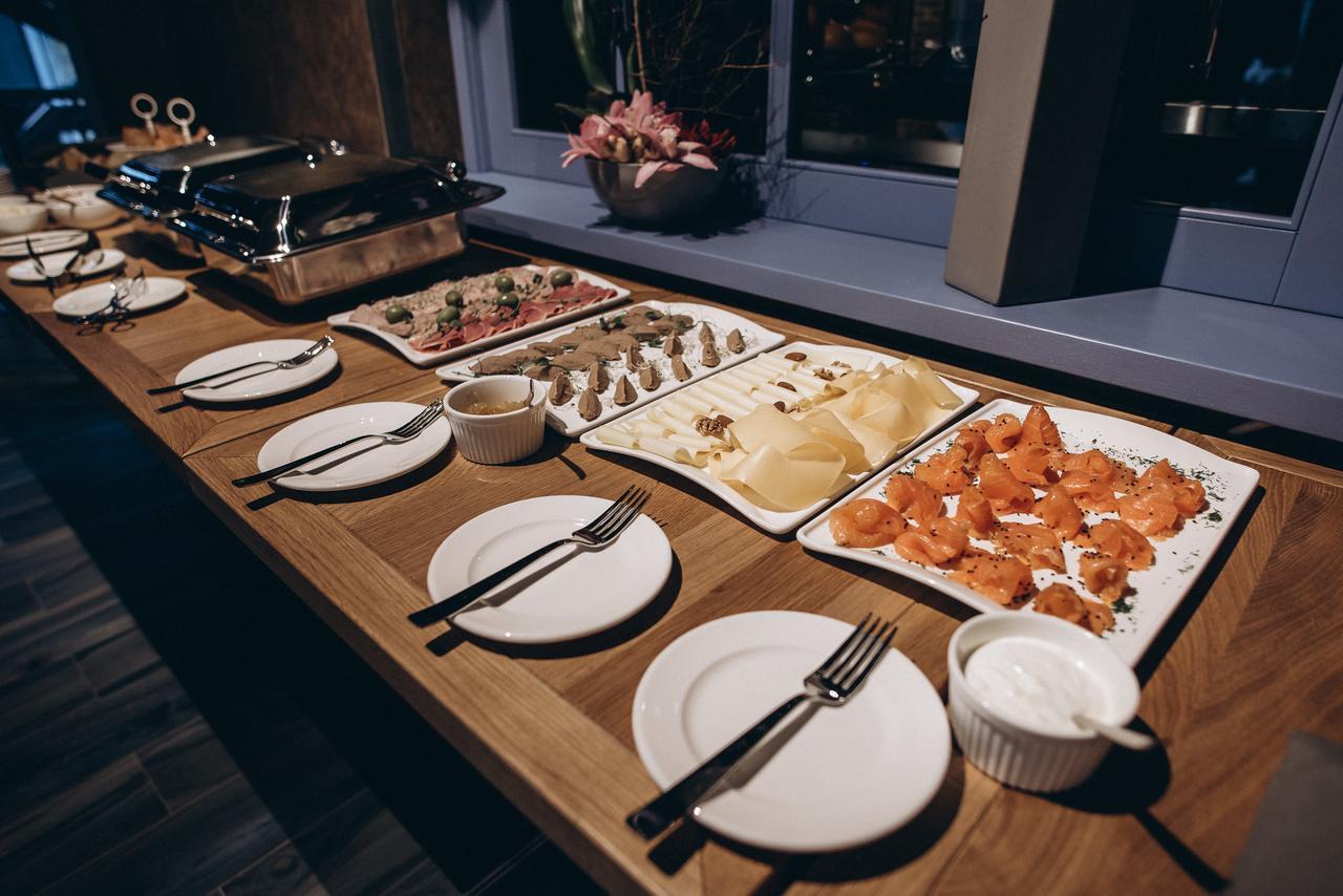 Noble Boutique Hotel Lutsk Luaran gambar