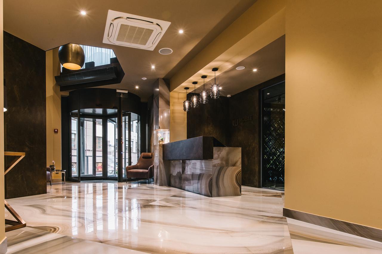 Noble Boutique Hotel Lutsk Luaran gambar